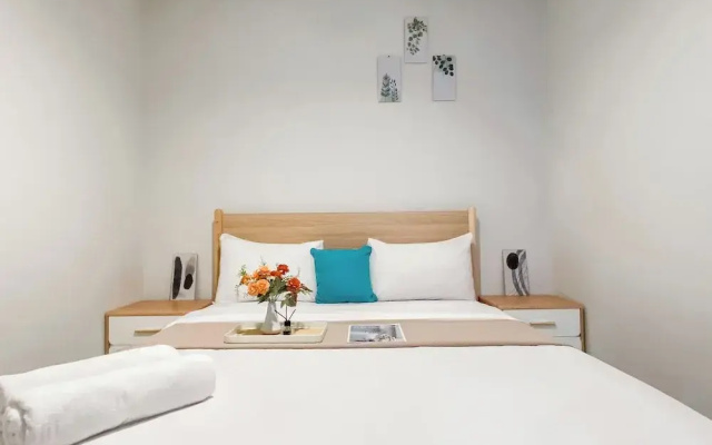 Spacious And Comfort 2Br Tamansari Iswara Apartment
