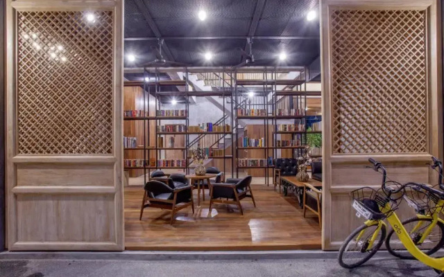 The Chic Lipe - Hostel