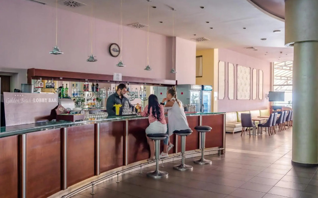 Park hotel Golden Beach