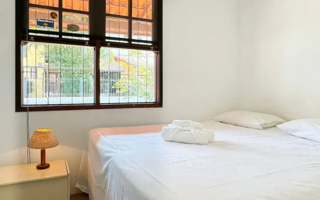 Casa Aconchegante a 100 metros da praia