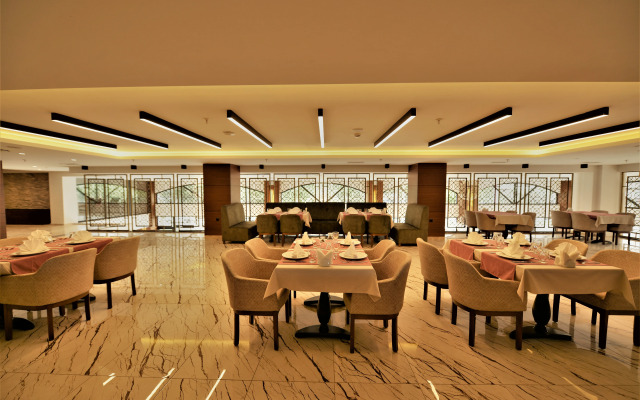 Grand Vaves Otel