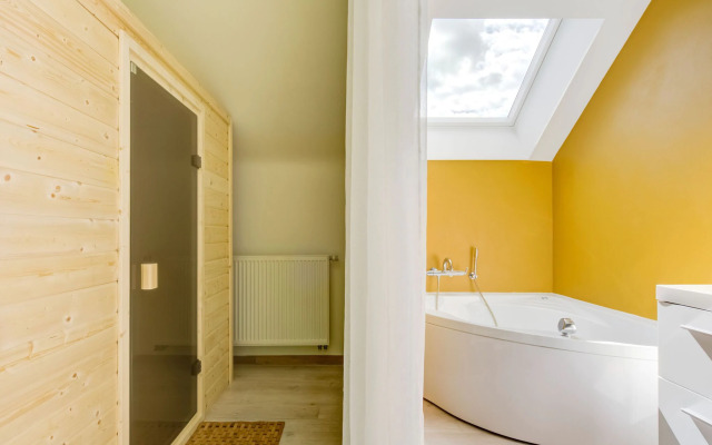 Villa in Houffalize with Infrared Sauna, Bubble Bath