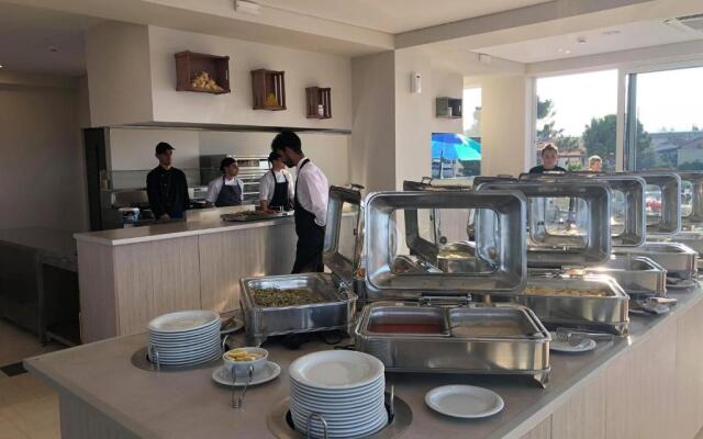 Golden Coast Resort
