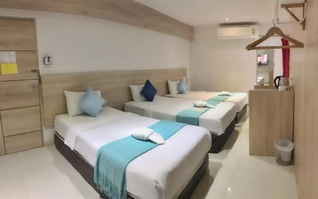 Beach Garden Hotel