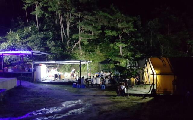 andong looksglampingandpam