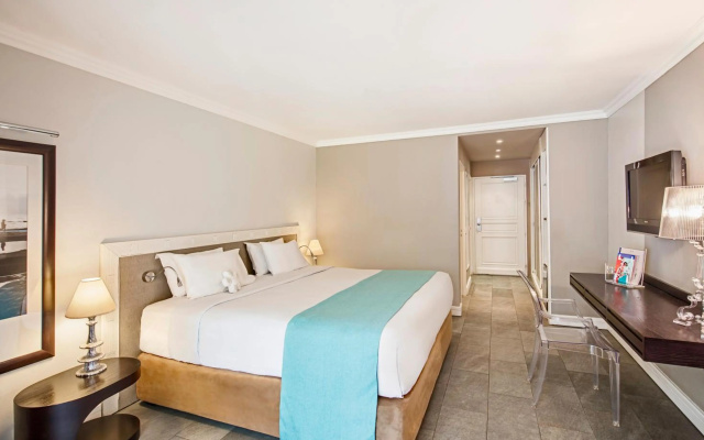 Lux* Saint Gilles Hotel