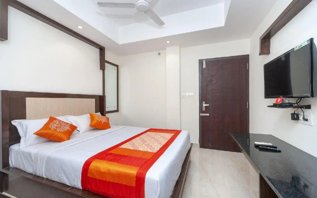 FabHotel HR Residency