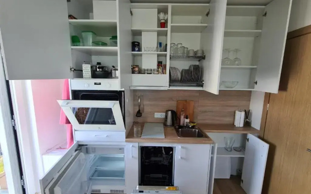 Vaivorykštės 7D apartamentai (su baseinu)