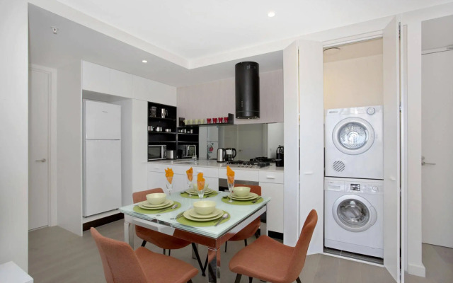 St Kilda Holiday Apartments
