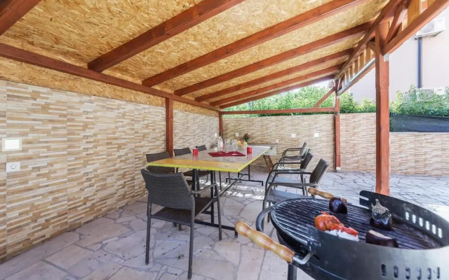 Stunning Apartment in Fazana With 1 Bedrooms and Wifi