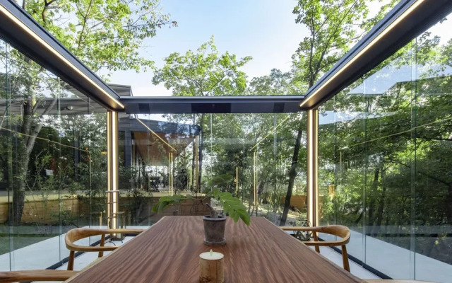 Yufuin Onsen Glaming Comorebi