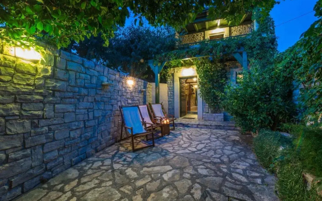 Pet-friendly Holiday Home in Sukošan with Hot Tub