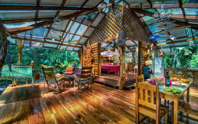 Congo Bongo EcoVillage Costa Rica