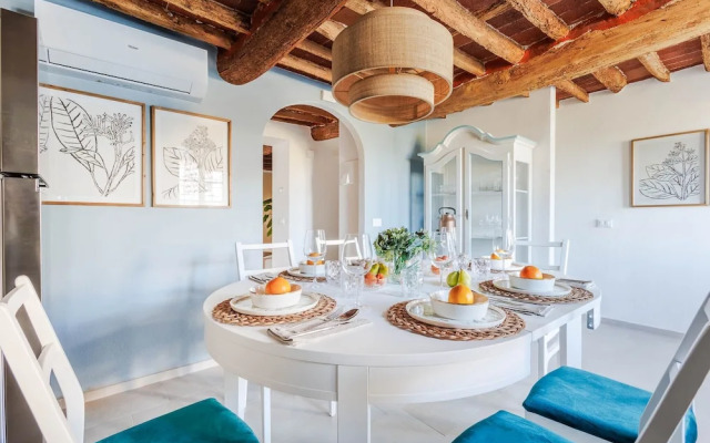 Villa Podere Falcione