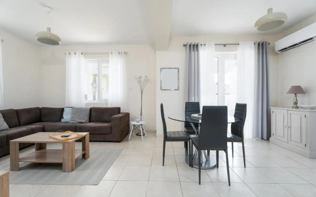 Villa Thalia Dafni 1