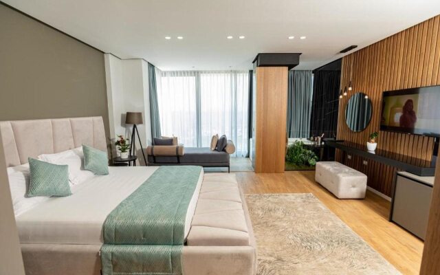Ames Hotel & SPA