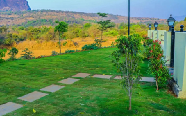 Vanah Villa And Resort