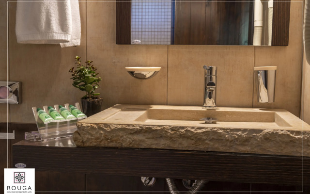 Rouga Mountain Boutique Suites & Spa