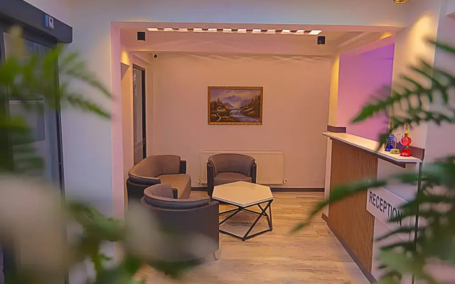 Green Nazar Hotel