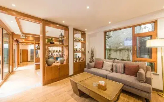 LiJiang Shiningland Resort Hotel（Lijiang Old Town）