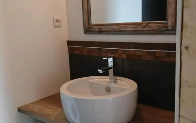 Magnificent Villa in Nuaille-d'aunis With Wellness