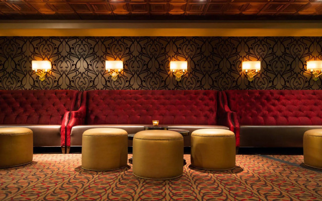 Omni William Penn Hotel