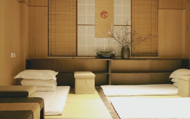 Beijing Eastern Library Hotel