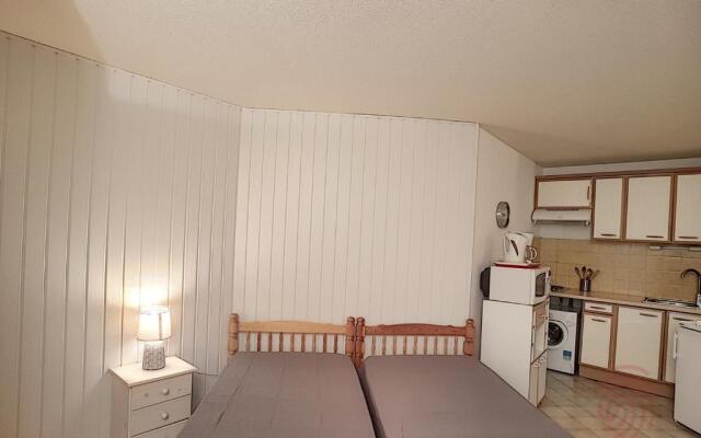 Appartement Lamalou-les-Bains, 1 pièce, 2 personnes - FR-1-451-89