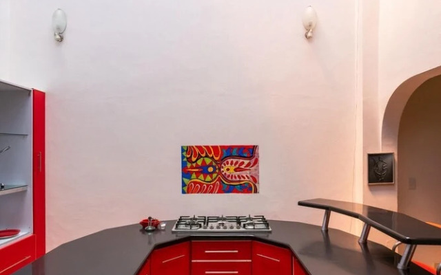 Centro 4bedroom Home on Stirling Dickinson