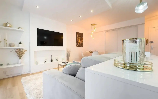Le Dor in Cannes With 1 Bedrooms and 1 Bathrooms - Apartment in Cannes - Photo 2