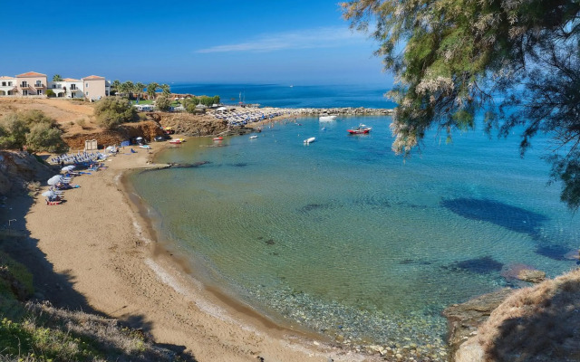 Panormo Beach