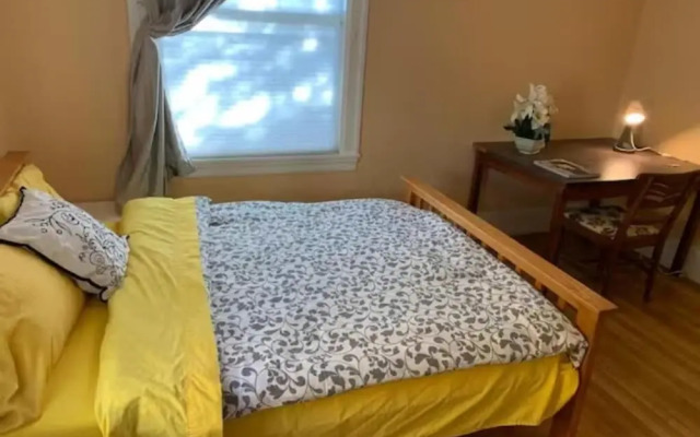 Cozy Private Rooms near UC Berkeley