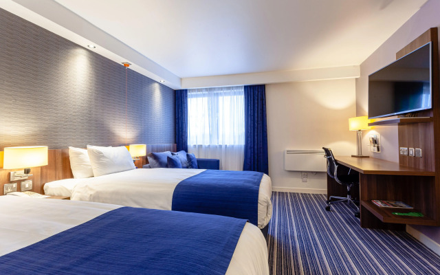 Holiday Inn Express Edinburgh Airport (ex Quality Edinburgh Airport Hotel)