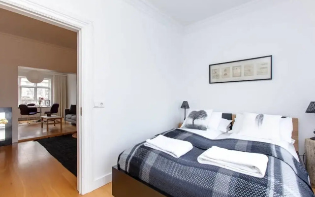 Thomsen Apartments