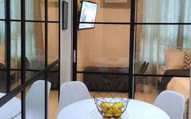 Staycation in Style With Fast Wifi & Netflix