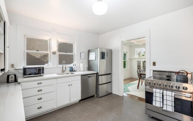 The Fremont Charmer 2BR