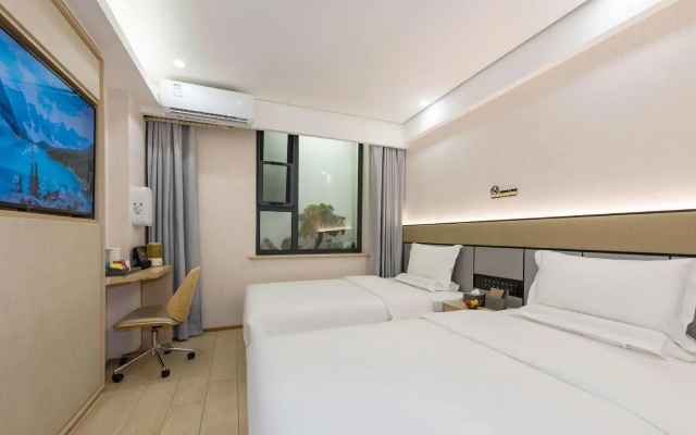 7Days Premium Beijing Wangjing Hualian