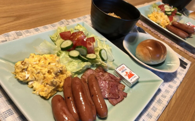 Share Creative&Bed 'adonoan'