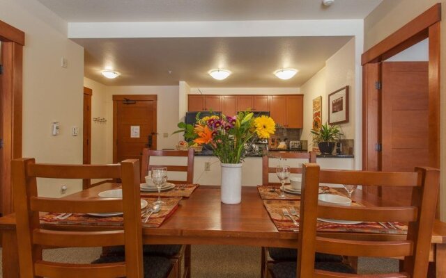 The Village Lodge: Lincoln House