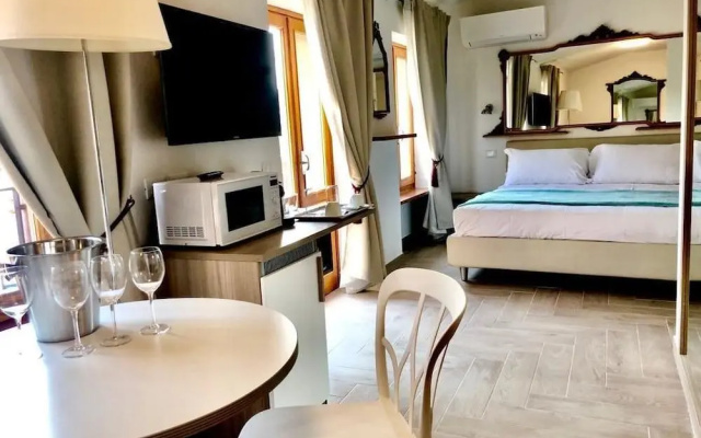 Corte Realdi Boutique Rooms Garda