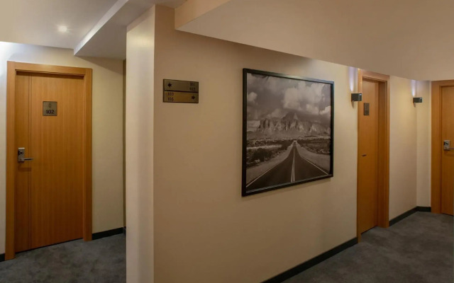 Tan Hotel - Special Class