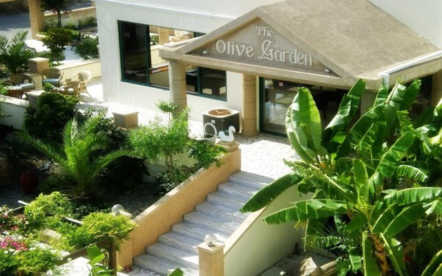 Olive Garden Hotel
