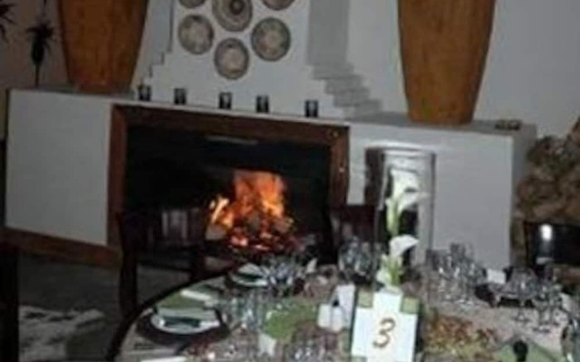 Woodridge Country Hotel