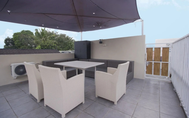OYO 647 Irooms