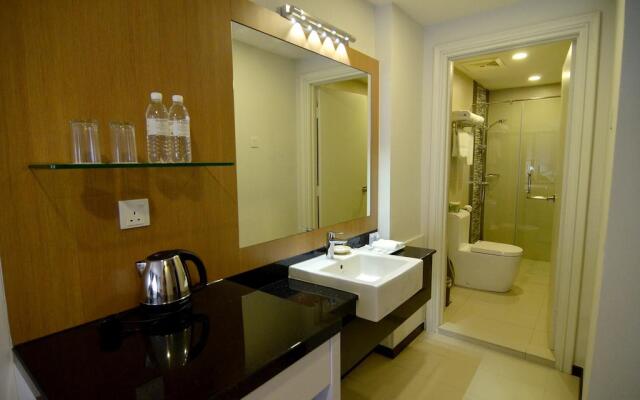 Costa Makhota (Family Homestay)