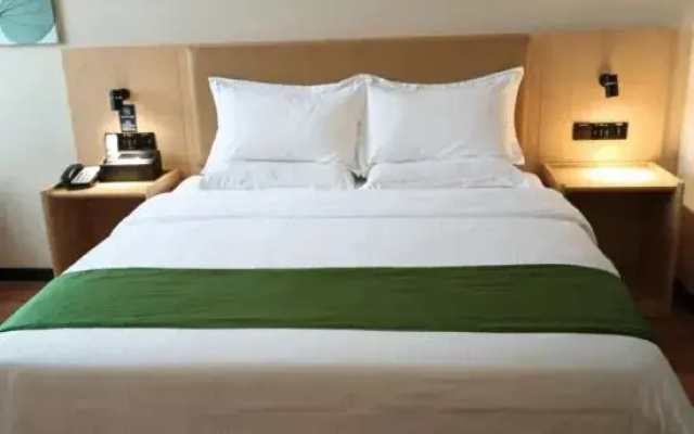 GreenTree Inn (Fangchenggang High-speed Railway North Station)