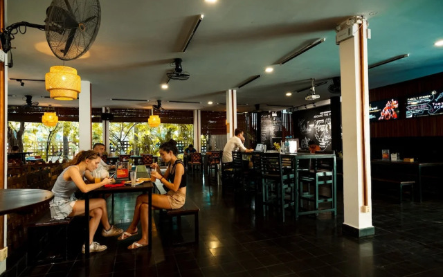 Mad Monkey Hostel Phnom Penh