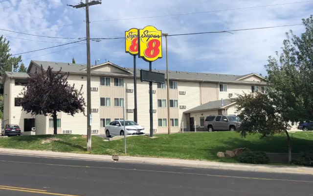 Super 8 Pocatello