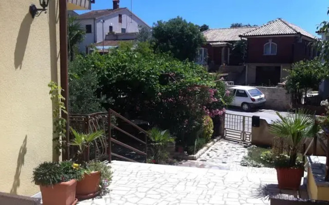 Apartments Ana
