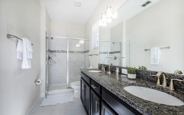 Amazing House! - Champions Gate - 1585SW